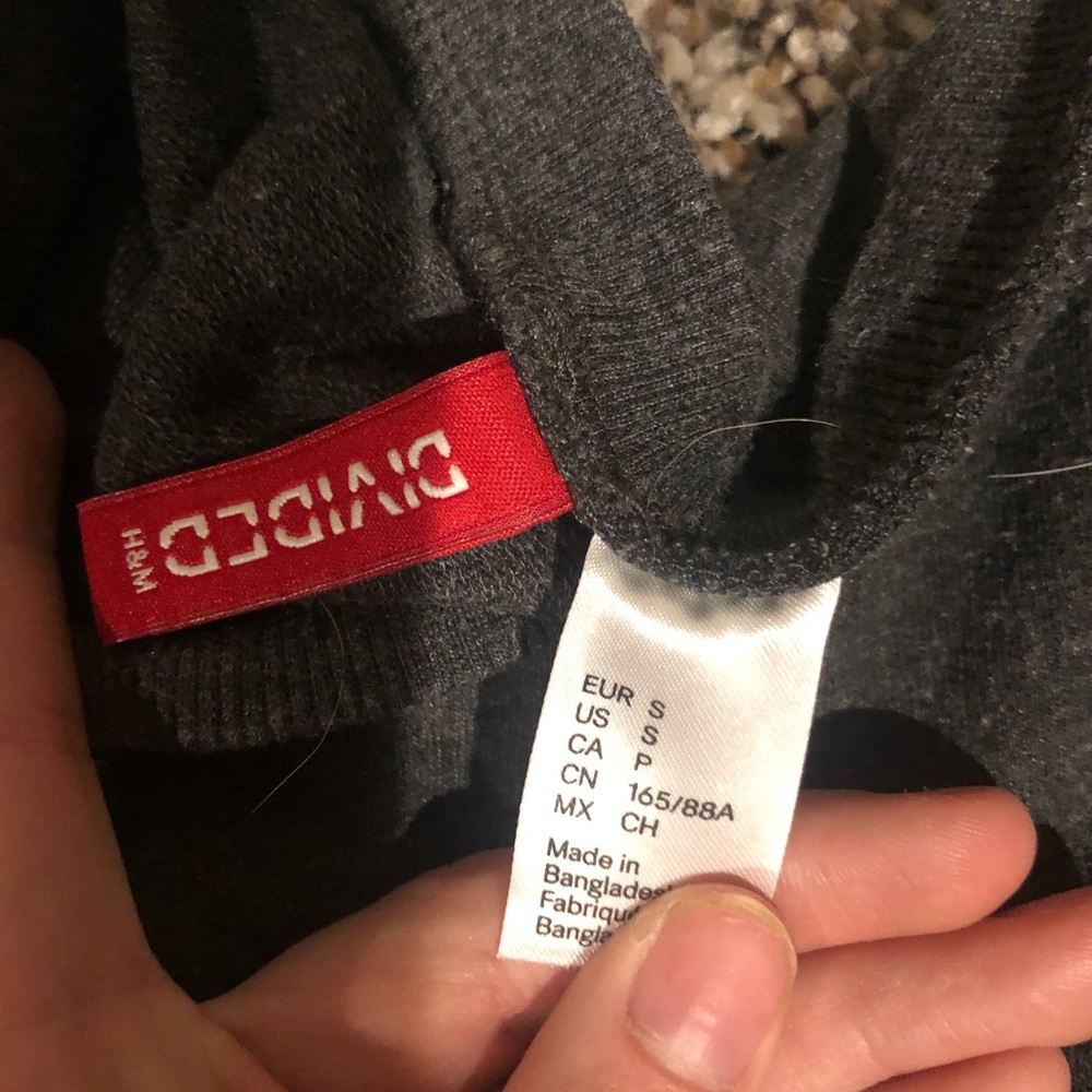 Sweatshirt - Picture 2 of 2